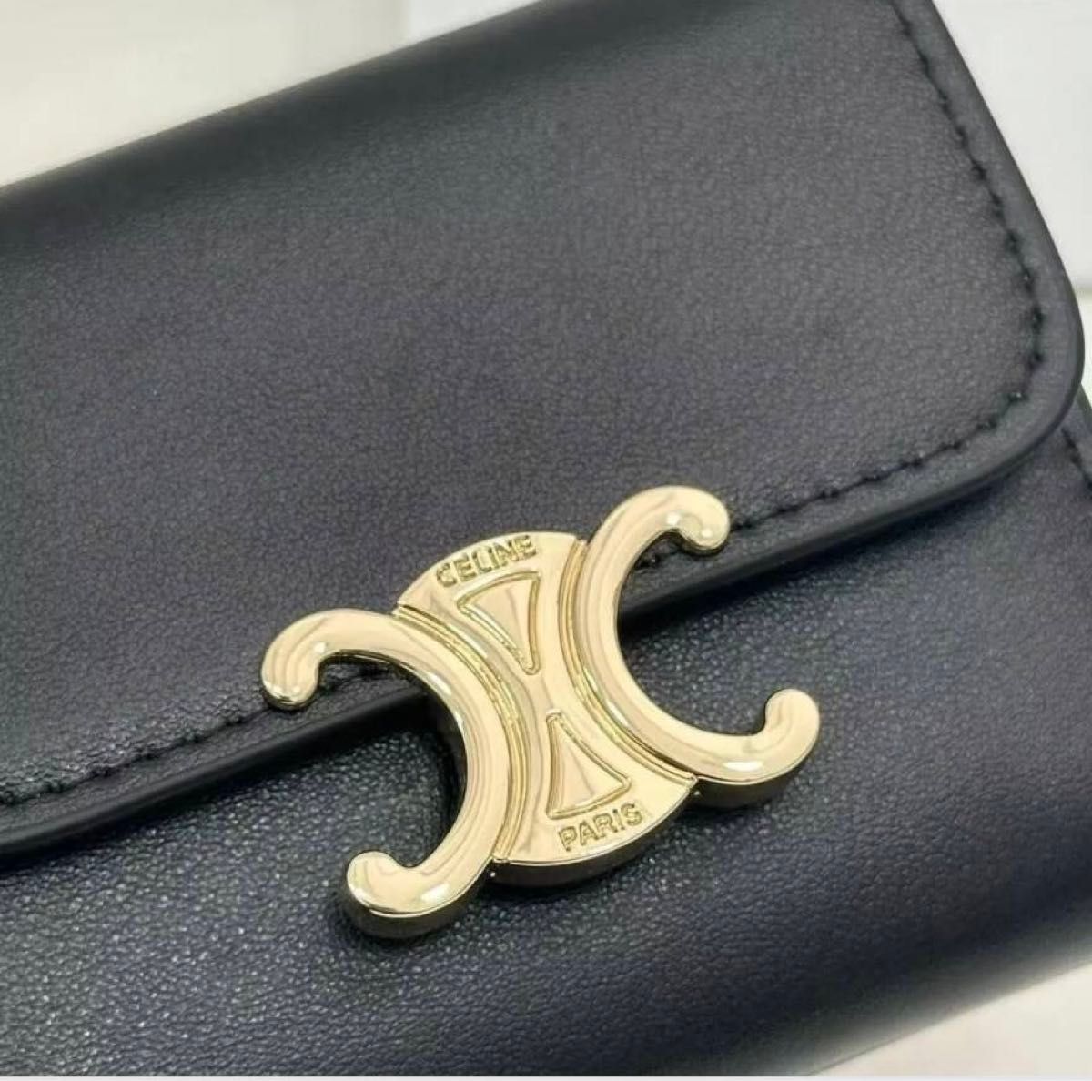 最終お値下げ 新品未使用 CELINE ブラックレザー×トリオンフ 三 最終お値下げ 新品未使用 CELINE ブラックレザー×トリオンフ 三