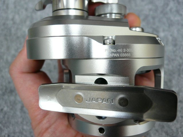 未使用品】 シマノ 17 オシアジガー 1001HG 両軸リール OCEA 未使用品】 シマノ 17 オシアジガー 1001HG 両軸リール OCEA