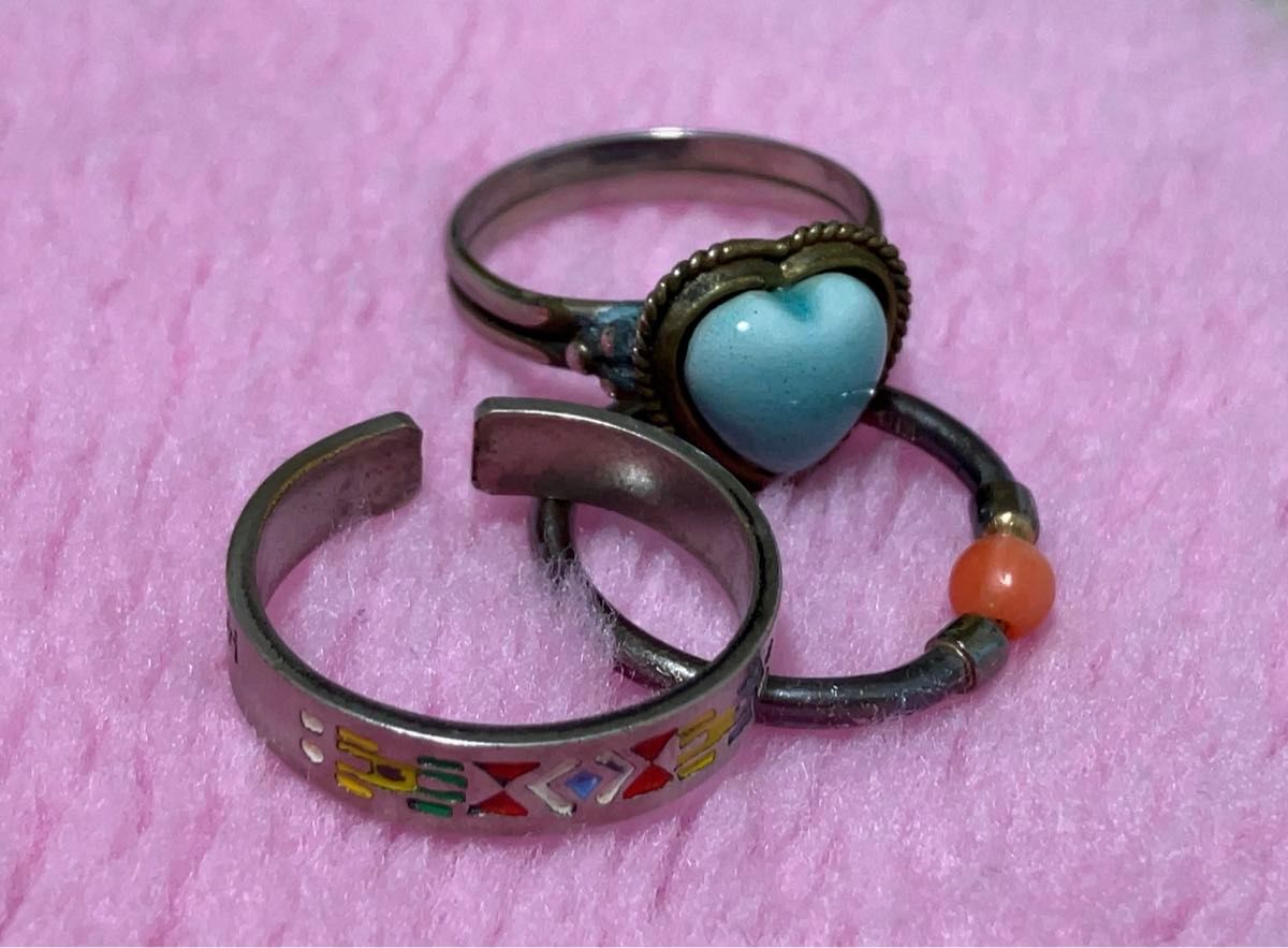 指輪　リング　シルバー  サンゴ　北海道　民芸品　ハート　おもちゃ？