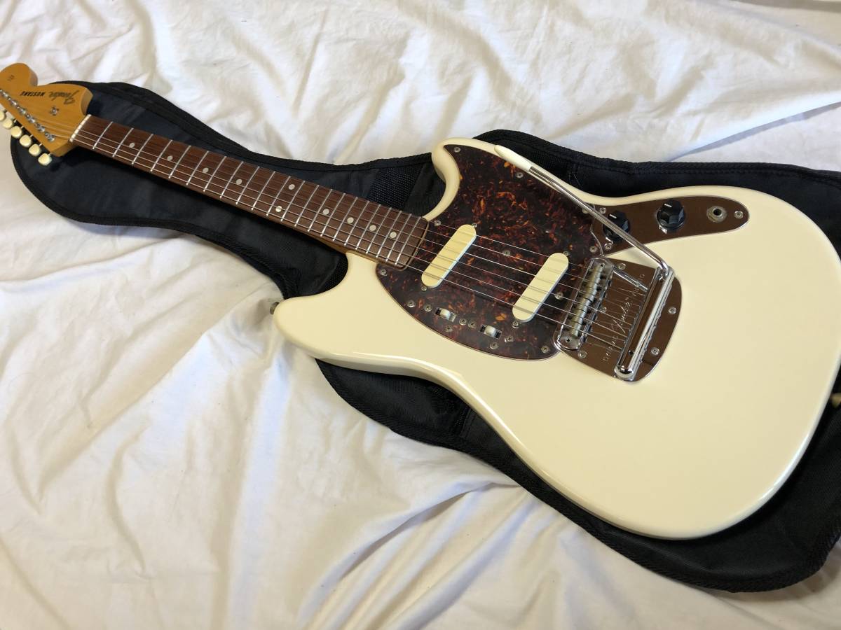Fender Japan mustang MG69 フェンダージャパン　ムスタング　_画像1