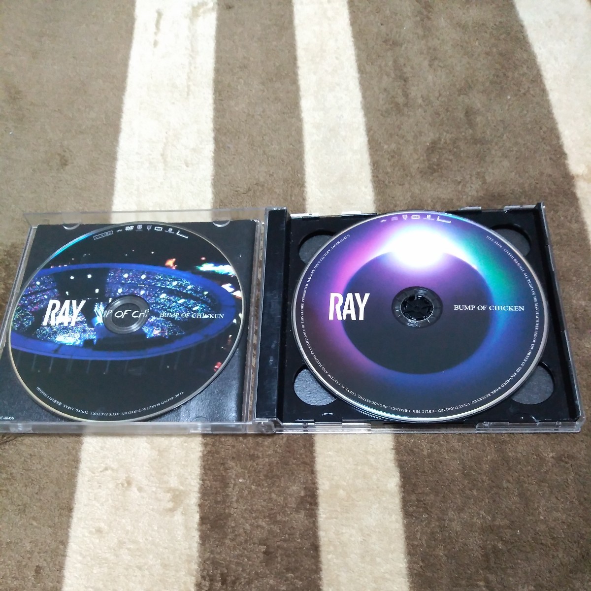 BUMP OF CHICKEN『RAY』初回限定盤 CD+DVD バンプオブチキン バンプ アルバム_画像3