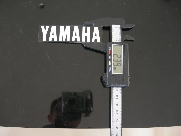 ★YAMAHA ヤマハ RD400 RD250★エンジンカバーデカール★リプロ品 ★1A0-15435-00-00★TX RZ RD 250 350 400 500 650 750 LC_画像2