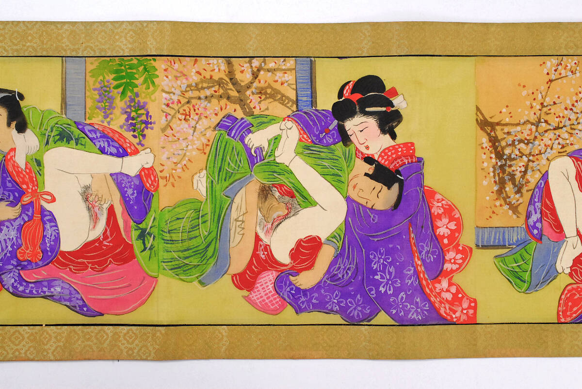春画巻物 絹本 浮世絵 秘画 枕絵 ワ印 0312022-2 item details 春画巻物 絹本 浮世絵 秘画 枕絵 ワ印 0312022-2 item details
