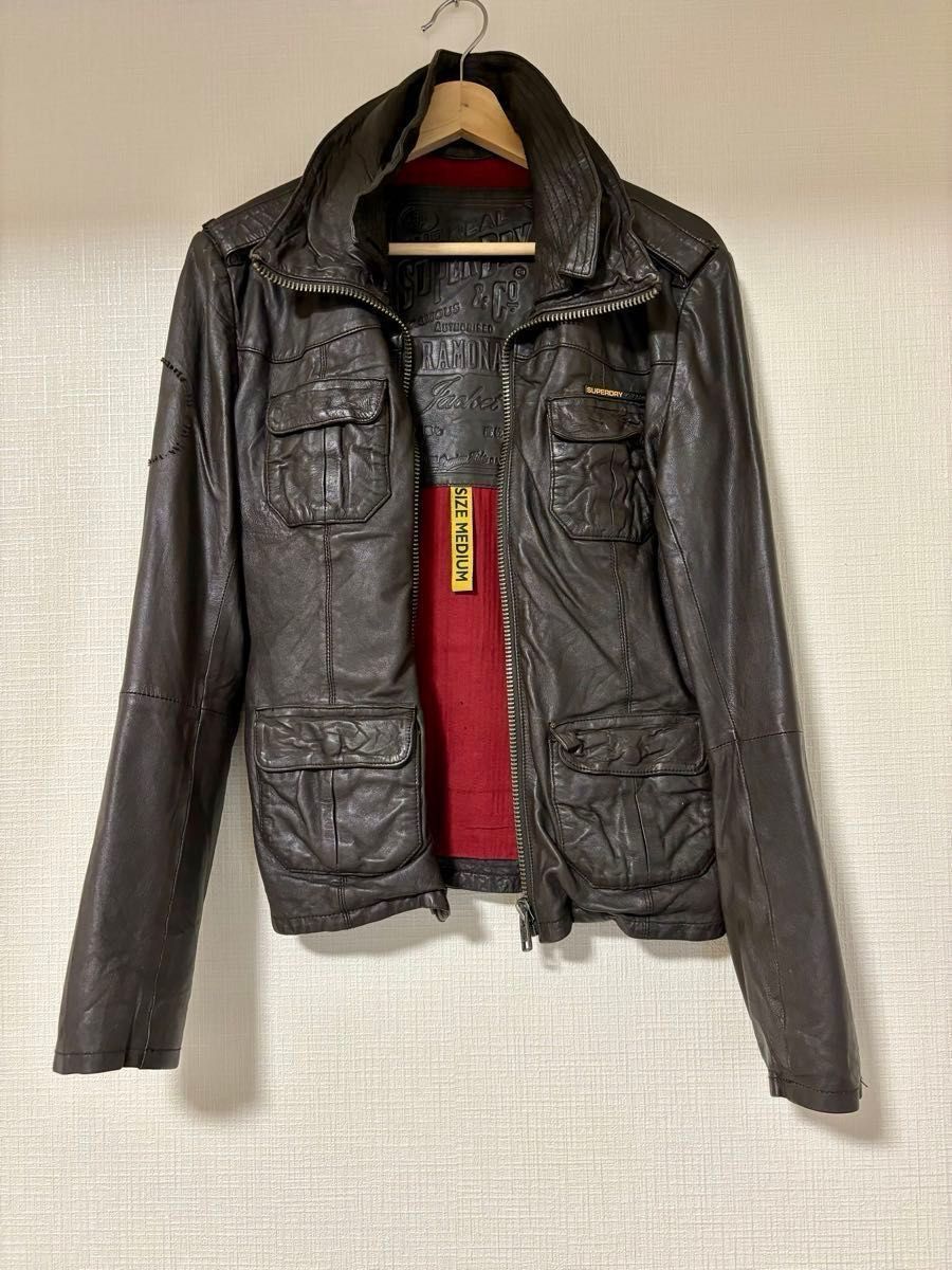Superdry 極度乾燥 ベッカム着用モデル 二重襟 ジッパー レザー Superdry 極度乾燥 ベッカム着用モデル 二重襟 ジッパー レザー