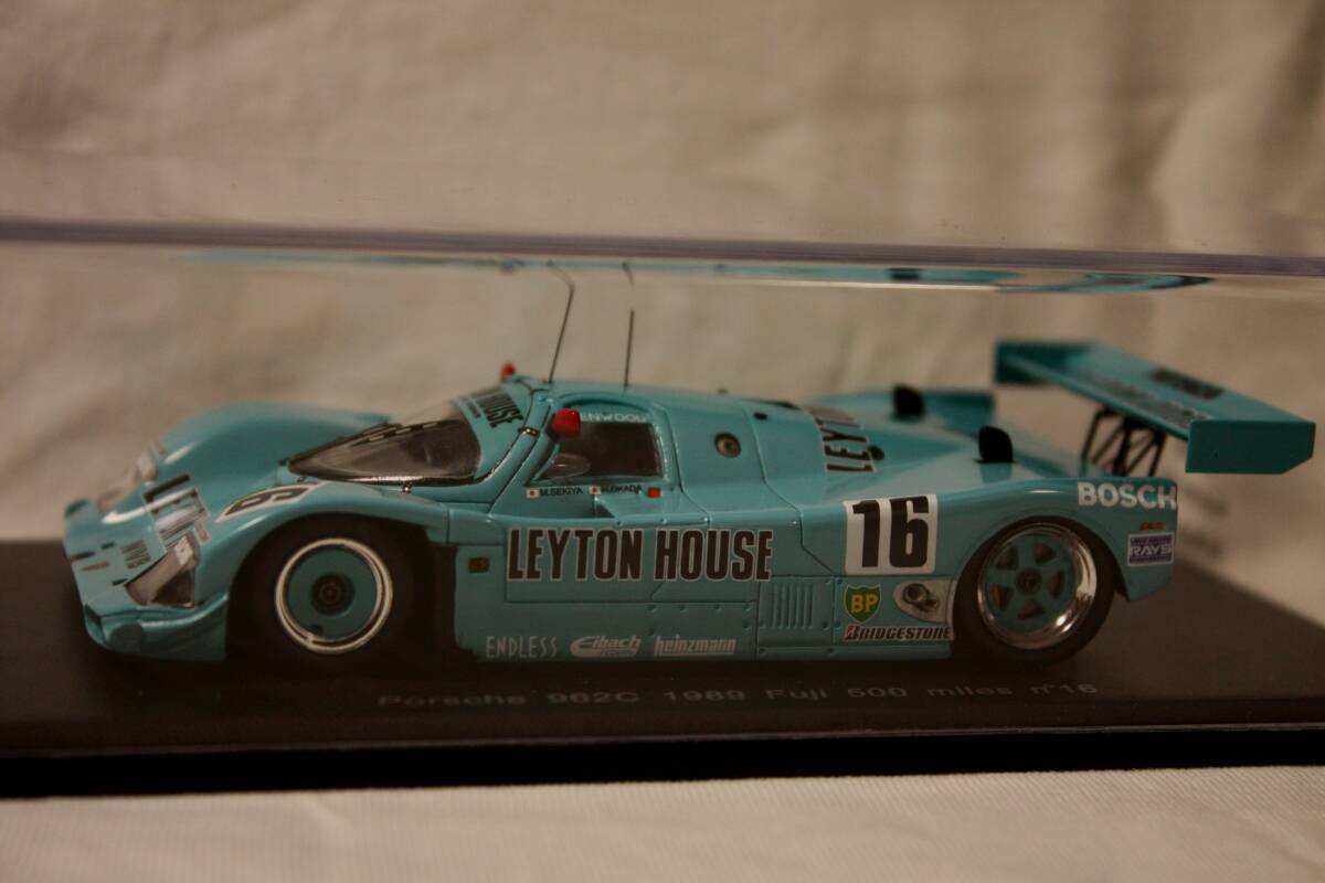 ★スパーク 1/43 国際貿易特注 ポルシェ962C LEYTON HOUSE 1989年 Fuji 500miles#16(関谷/岡田) レイトンハウス 品番 KBS056_画像4