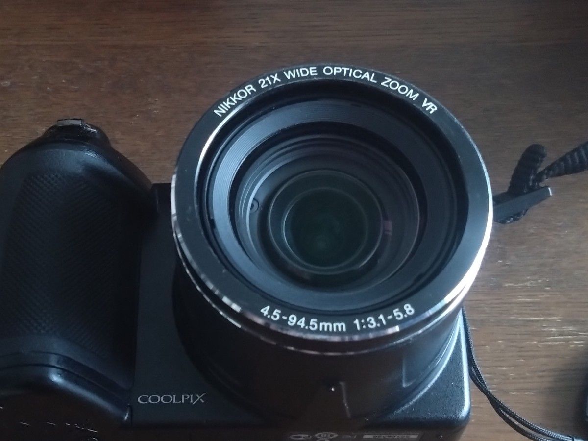 【中古】Nikon ニコン COOLPIX クールピクス L120 デジタルカメラ 高倍率21倍ズーム 単3電池駆動 専用ケース付