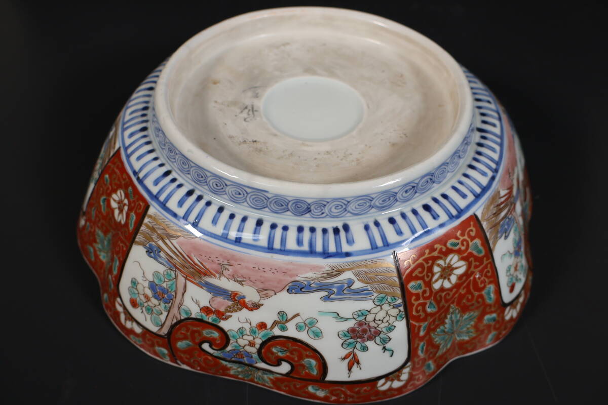 [ peace ](8610) era old work Edo old Imari overglaze enamels flowers and birds writing large bowl era box have 