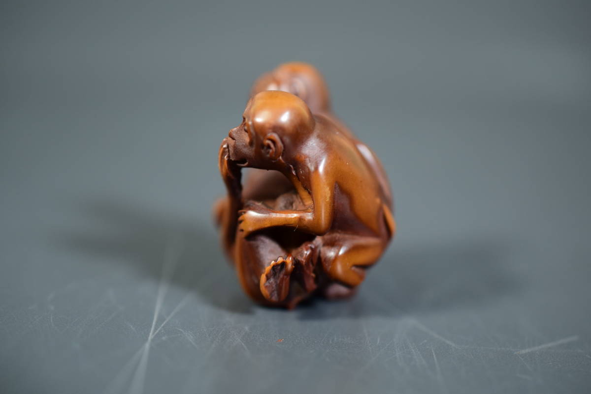 [ peace ](8425) collector discharge goods era old work era sculpture netsuke ... thing seal case 