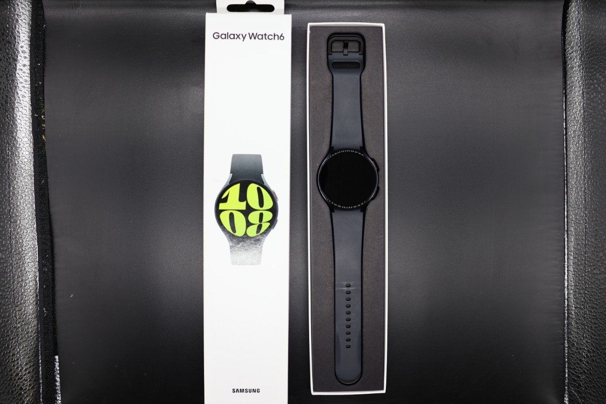 ギャラクシー Galaxy Watch6（44mm）Samsung（サムスン） Graphite SM-R940NZKAXJP