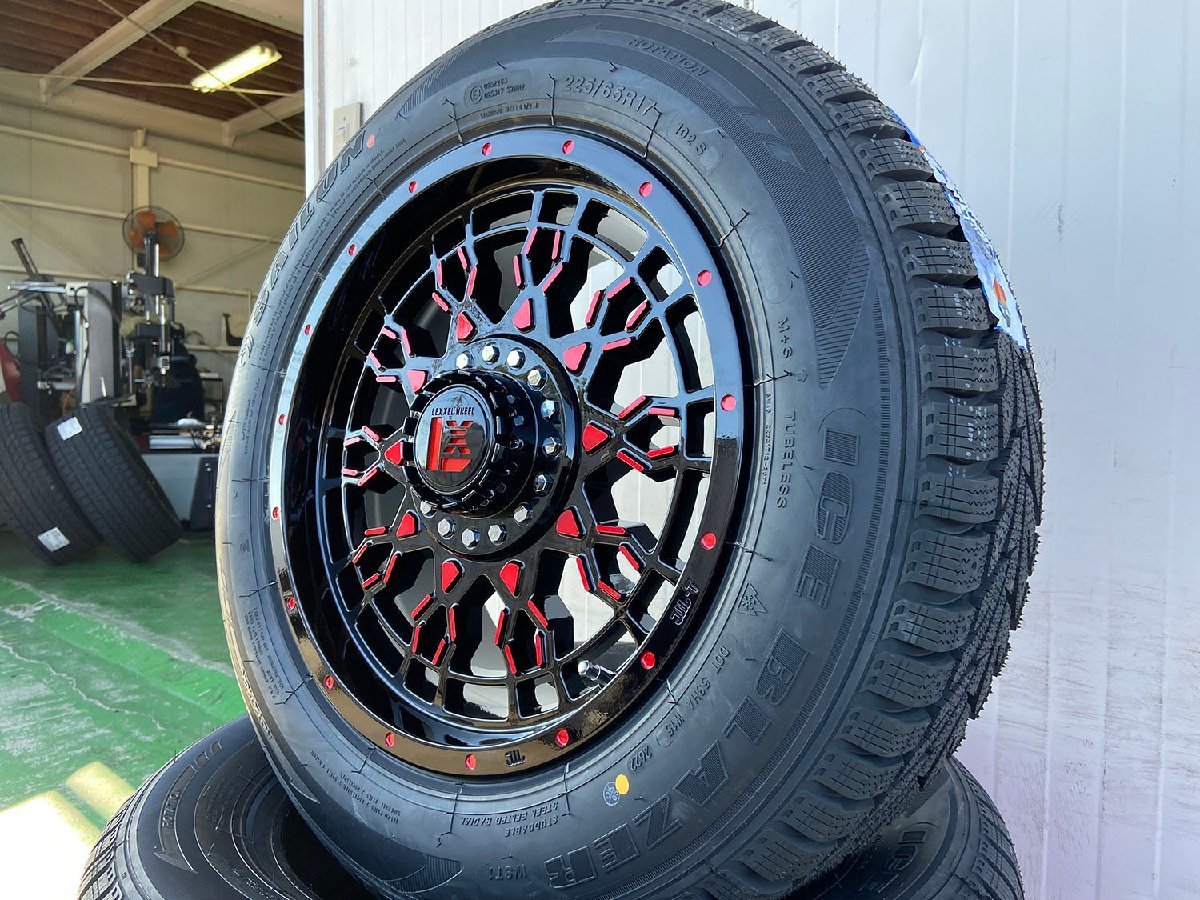 即納 デリカD5 RAV4 CX8 CX5 スタッドレス SAILUN WSTX 225/65R17 17インチ 新品 タイヤホイールセット PreDator プレデター 1台分_タイヤはイメージ画像です。