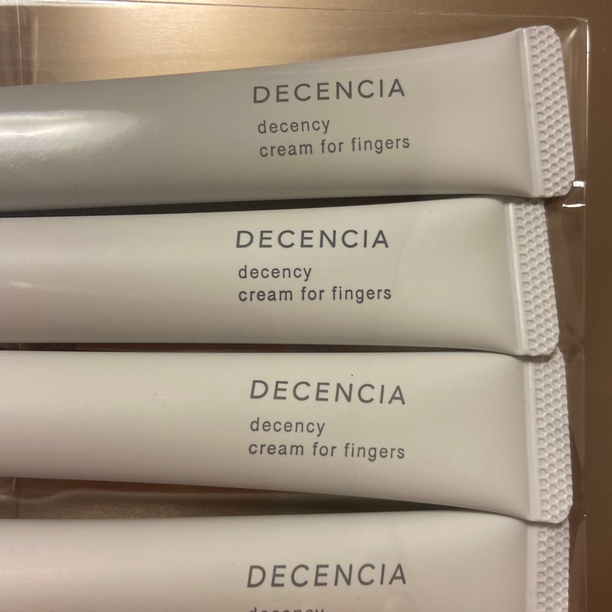 ディセンシア　ディセンシー　手指クリーム　敏感肌用ハンドクリーム　5本