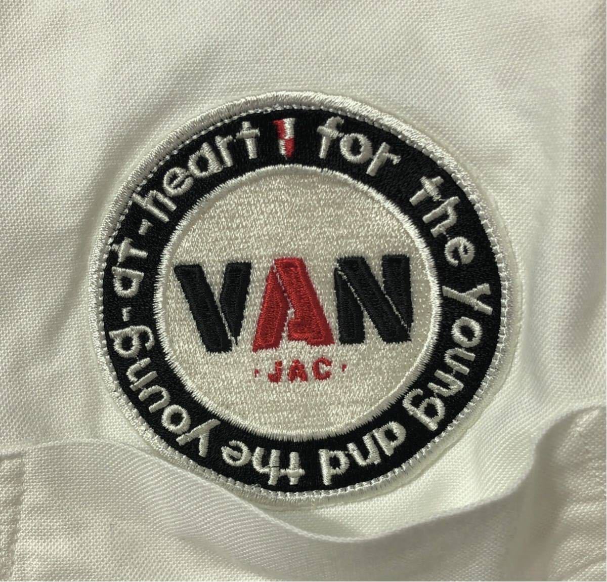 ● VAN JAC ヴァン ヂャケット ● ロゴ 48ナンバリング ワッペン ボタンダウン シャツ ホワイト L_画像4