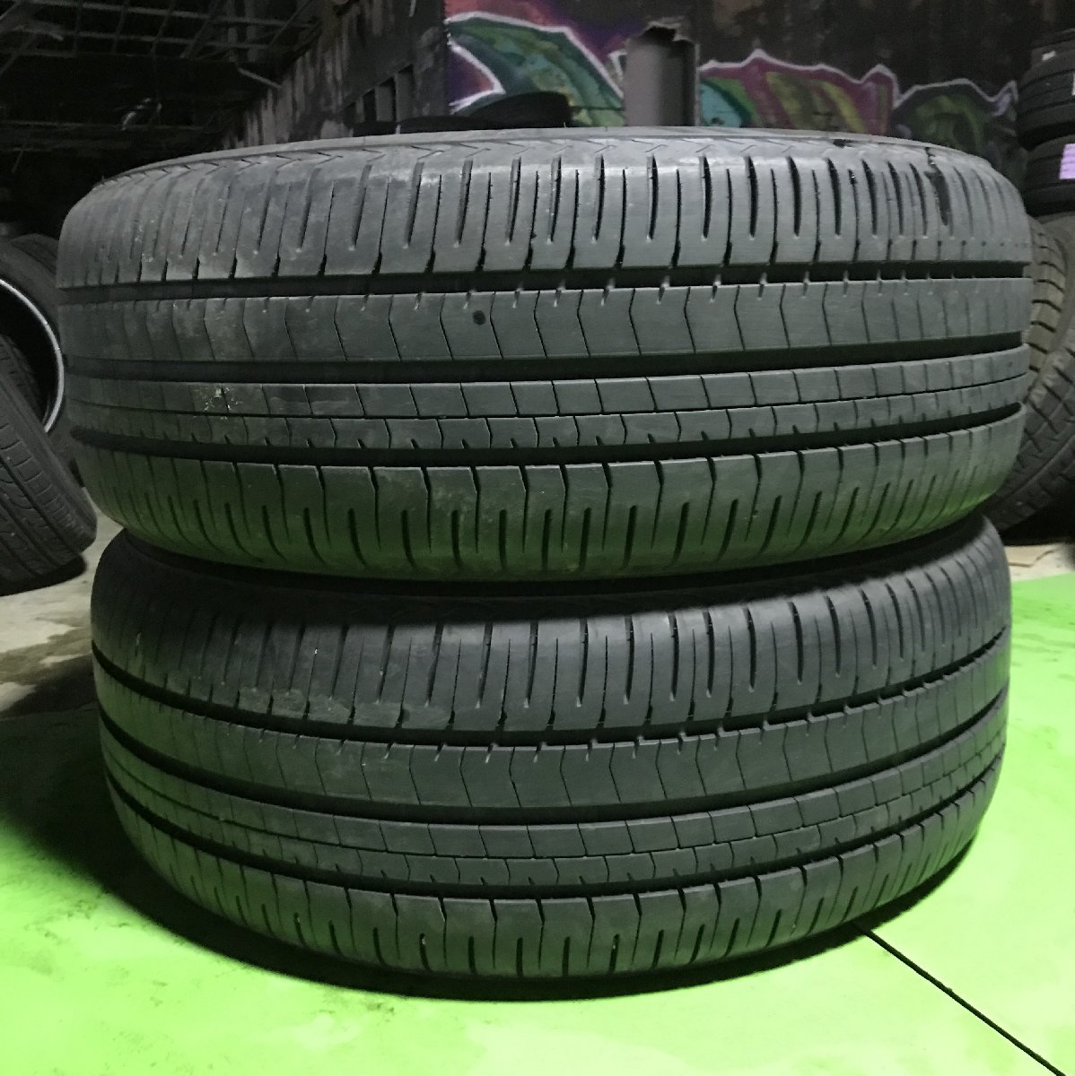 管理番号：C2-25-2●【送料無料！2本セット】225/55R17 BS ECOPIA NH200 2022年製 山あり /夏タイヤ/適格請求書発行可能_画像1