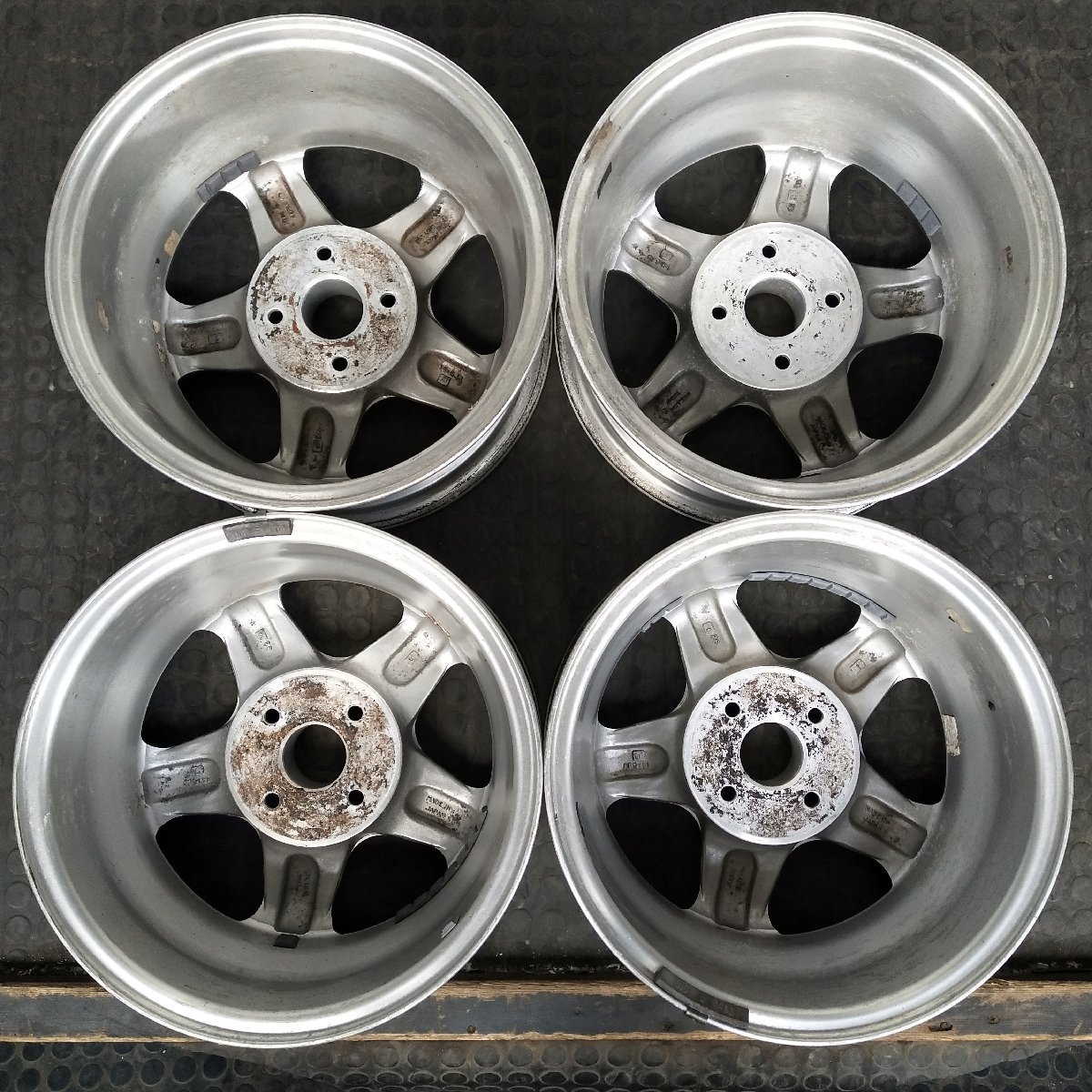 管理番号：A1-155【4本価格】【14×6J 4x100 ET+33 ハブ54】TOM'S C3-R・当時物 旧車等・店頭直接引取・適格請求書発行可能_画像7