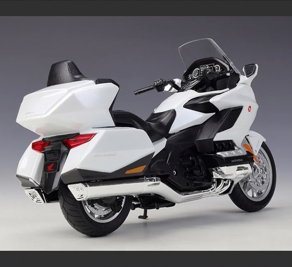 ☆ 価格対策 バイク ミニカー 合金 1/12スケール Honda Gold Wing ☆ オートバイ ホンダ ゴールドウィング ダイキャス 赤 黒 G115 G152_画像6