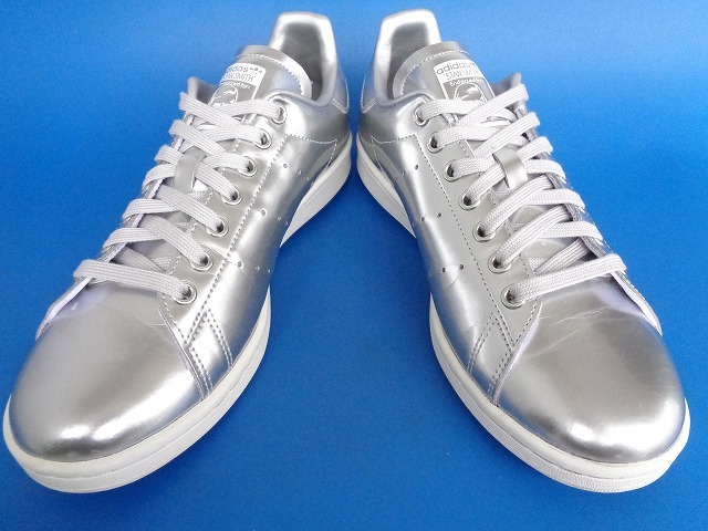 13509■美品 19年製 adidas STAN SMITH Silver Metallic アディダス スタンスミス シルバー メタリック 銀 顔つき 26 FV4300の画像4