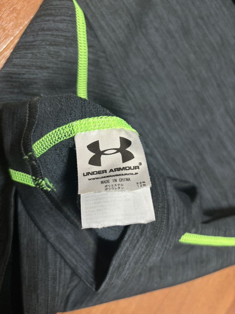 ［UNDER ARMOUR ］アンダーアーマー　スポーツウェア　長袖　ダークグレー系　SM Y2427_画像5