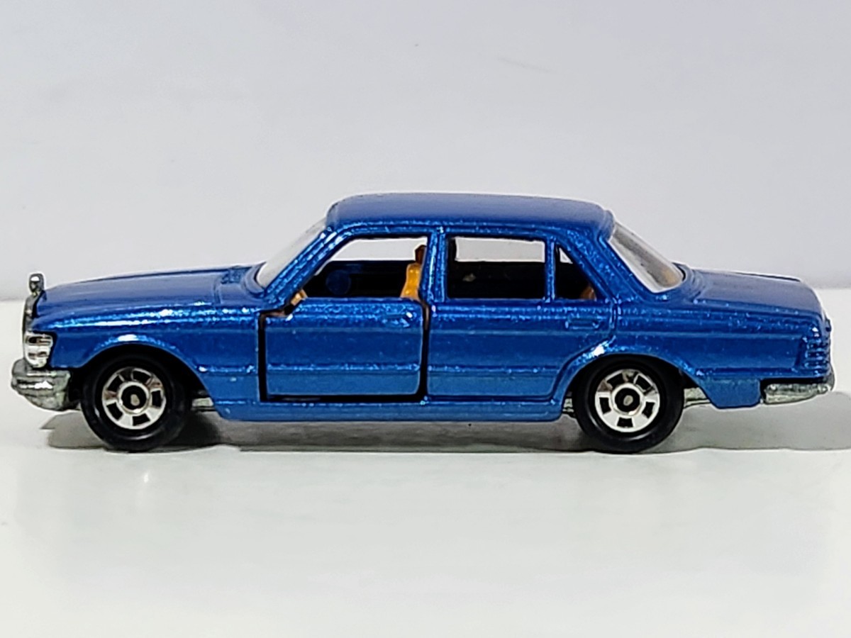 日本製トミカ メルセデス ベンツ ４５０ＳＥＬ_画像3