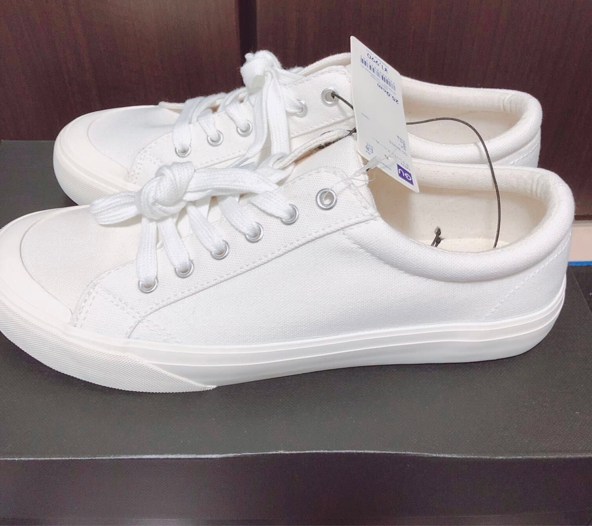 GU キャンバススニーカー　メンズ　25.0cm 白　ホワイト　新品　ジーユー　シューズ　靴