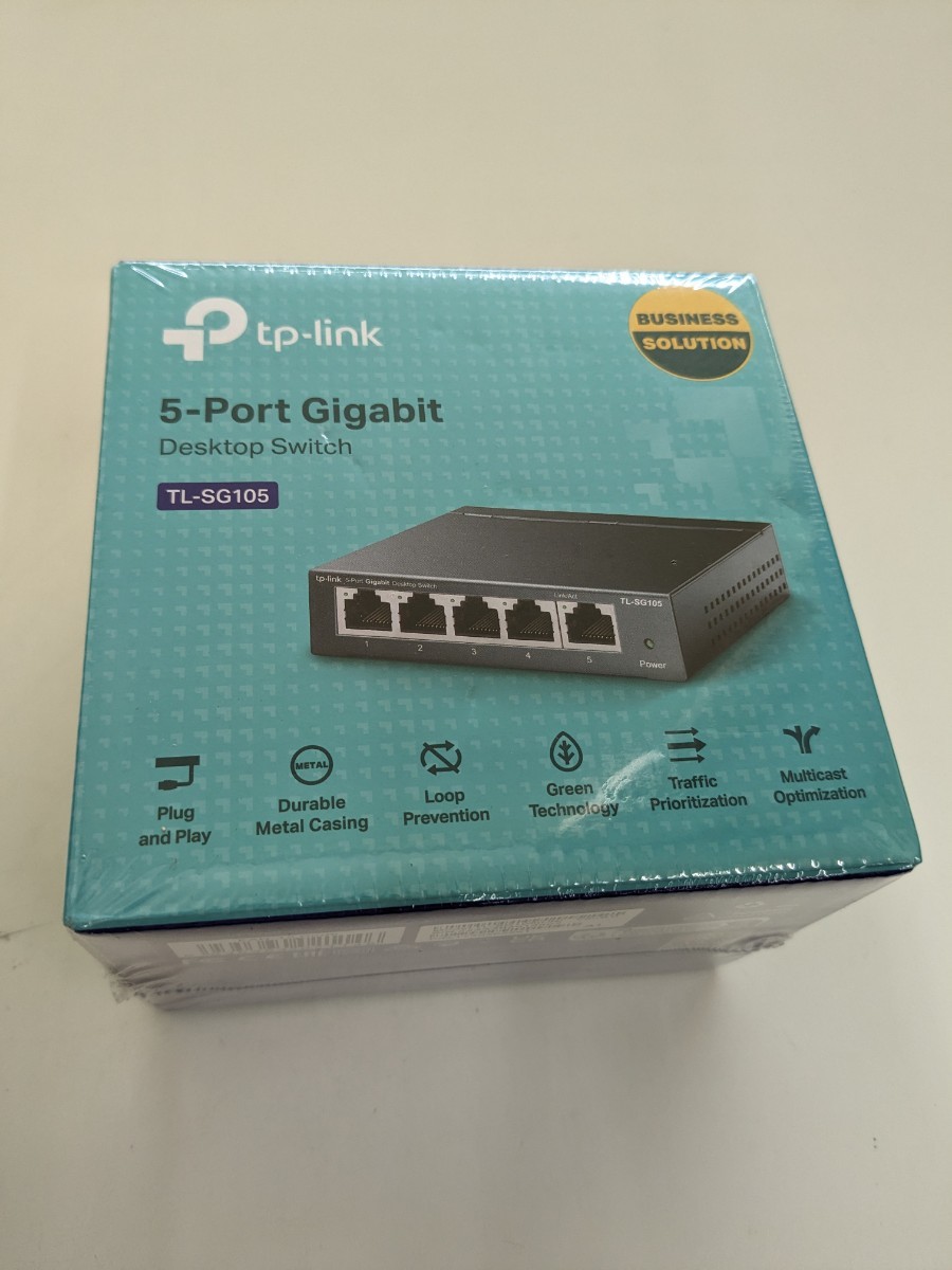 0602u2902　TP-Link 5ポート スイッチングハブ 10/100/1000Mbps ギガビット 金属筺体 設定不要 TL-SG105　※同梱不可_画像1