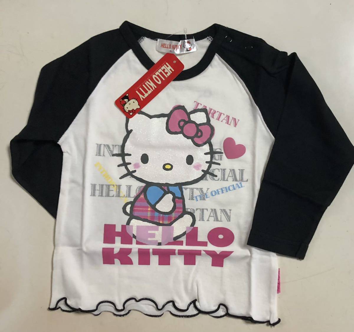 95 2枚組 サンリオ ハローキティTシャツ 綿100 子供ベビー HELLO KITTY キティちゃん 女の子Tシャツ_画像3