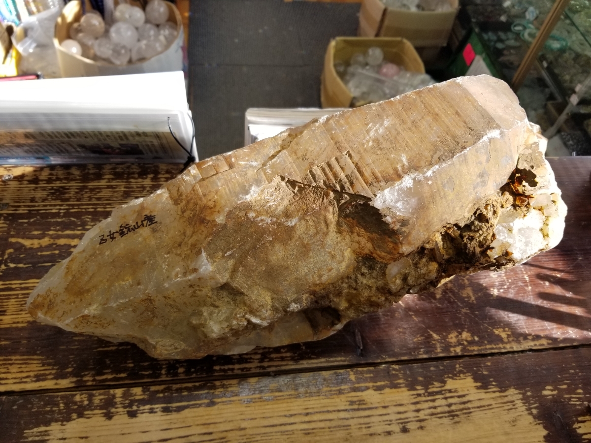 低価格の 山梨県 乙女鉱山産 水晶 特大 43cm sleepyhollowevents.com