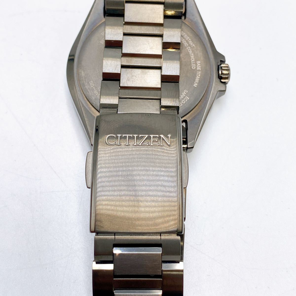 美品 動作品CITIZEN シチズン ATTESA 腕時計 CB3035-72 BLACK 電波 ソーラー チタン メンズ ウォッチの画像7