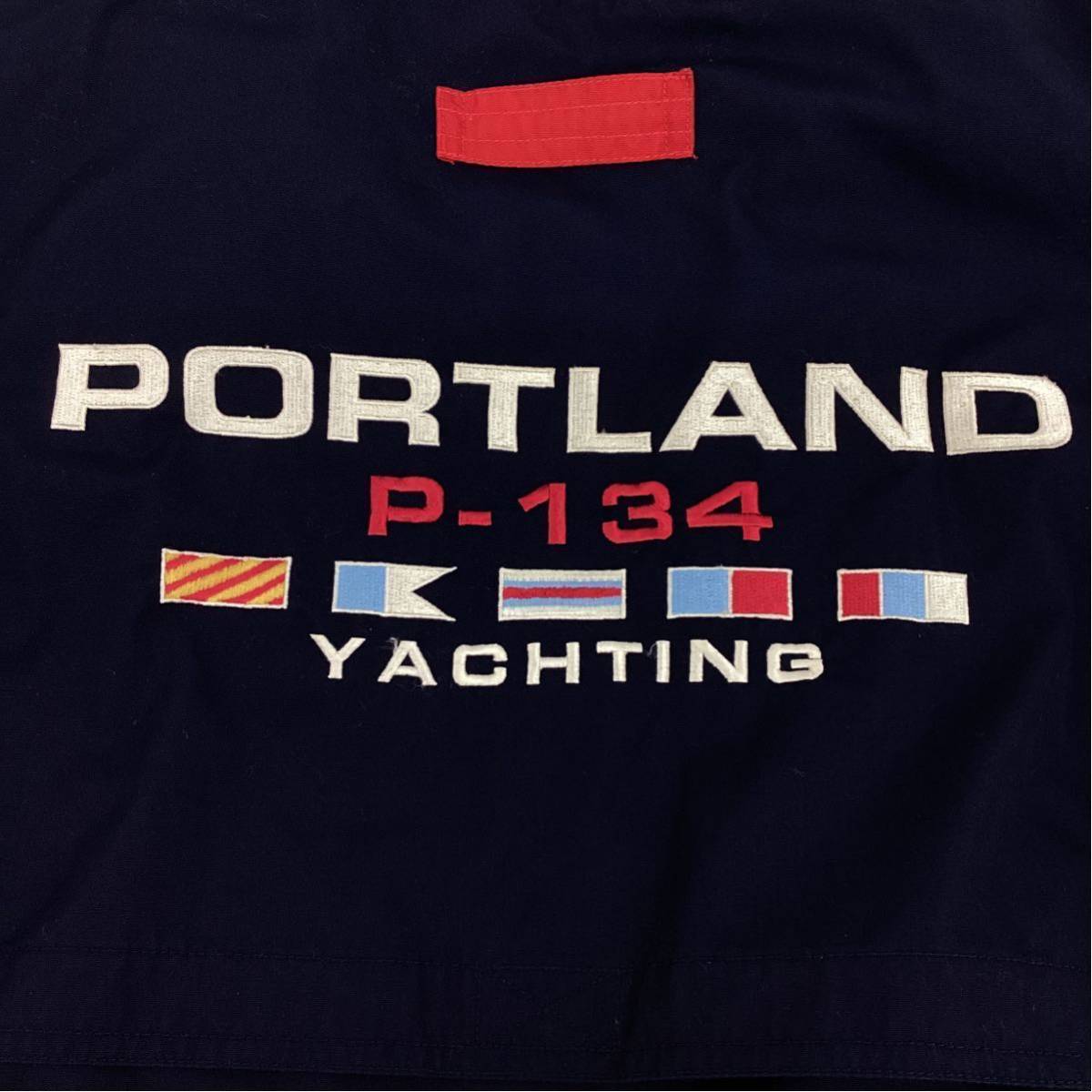 CO■ PORTLAND YACHTING YOKOHAMA ポートランド ヨット ヨコハマ メンズ フード付き ジャケット Lサイズ ネイビー 赤 袖ボタン ジップ_画像7