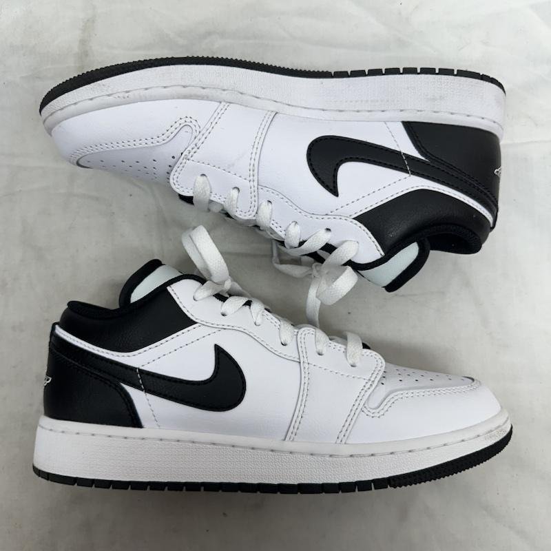 ナイキ GS Air Jordan 1 Low White Black 553560-132 スニーカー 23.5cm 白 / ホワイト X 黒 / ブラック_画像5