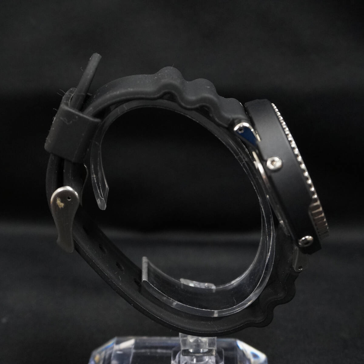 550本限定品！！ レア物 SEIKO【セイコー】V147-0CD0 プロスペックス ダイバース Diver Scuba ソーラー腕時計 メンズ ブラック 黒_画像5