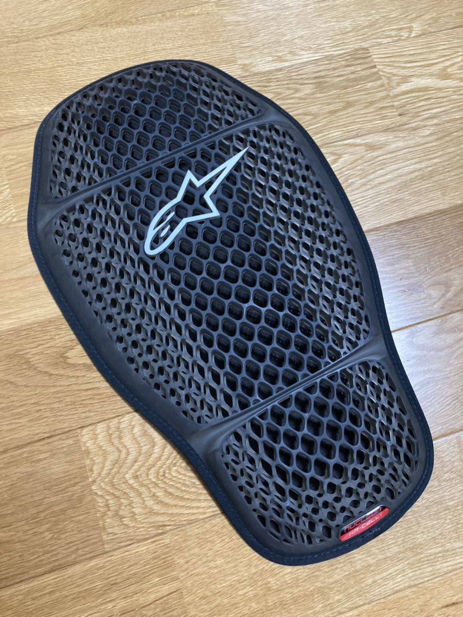 美品☆[alpinestars] 胸部・背部 セット NUCLEON プロテクター L ブラック アルパインスターズ_画像3