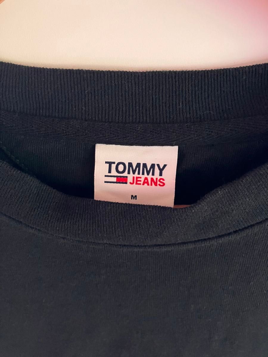 TOMMY JEANS Tシャツ