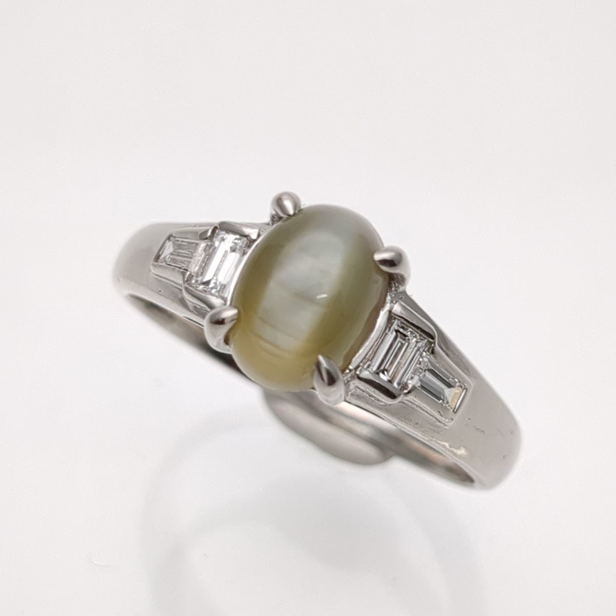 【予約受付中】 ソーティング クリソベリルキャッツアイ 2.29ct リング 16.5号 プラチナ900 5.1g ダイヤ 0.24ct 磨き済 ◆3111/藤枝インター店 キャッツアイ、猫目石