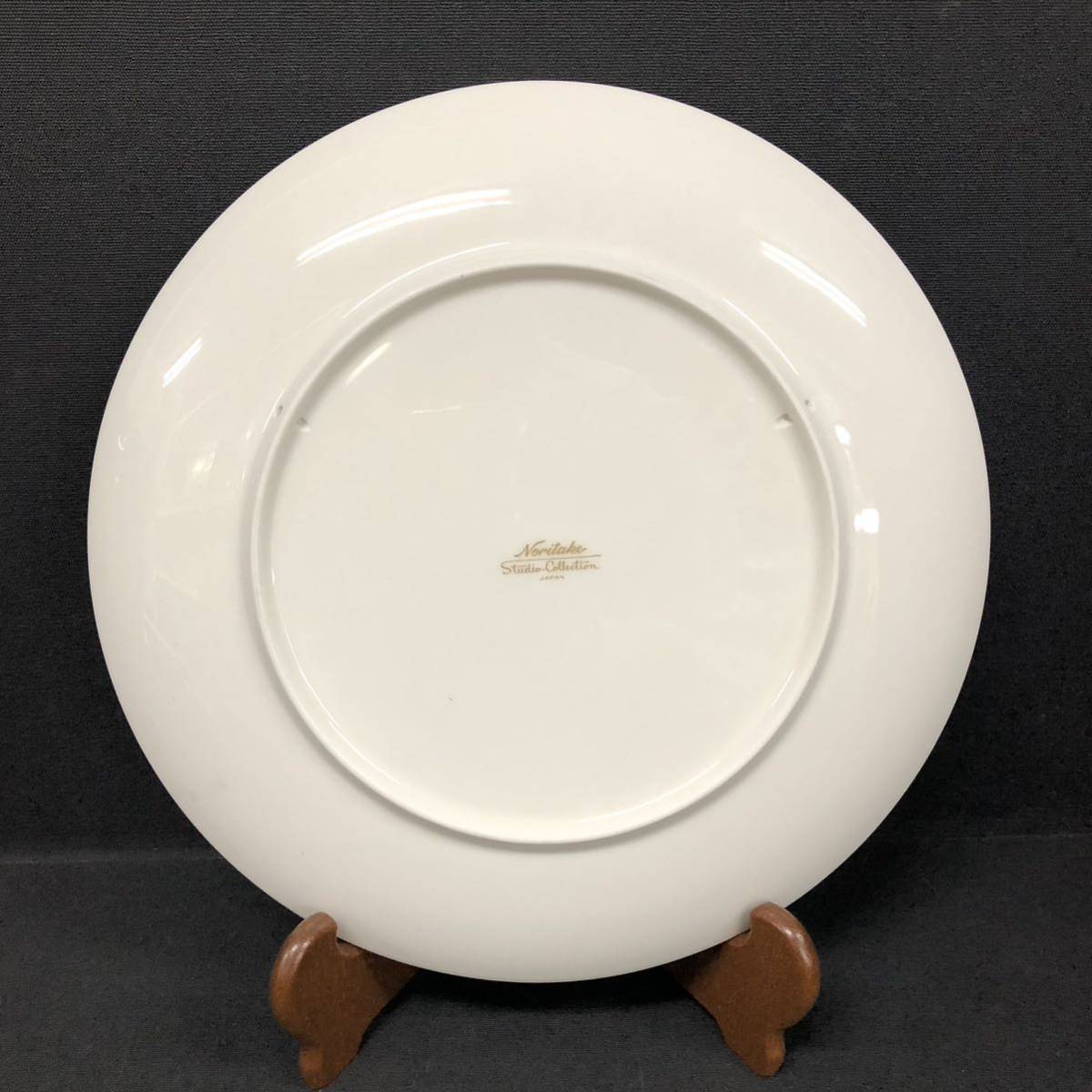 H■未使用■ Noritake Studio Collection ノリタケ スタジオコレクション 飾り皿 鯉 中島音次郎 刻印 コイ 金彩 大皿 飾皿 アンティーク_画像2