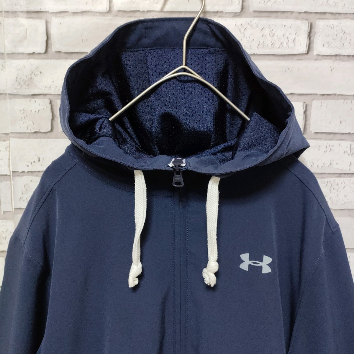 UNDERARMOUR( Under Armor ) nylon full Zip Parker MD navy beautiful goods (Fb53) Zip up navy blue color f-ti( last )