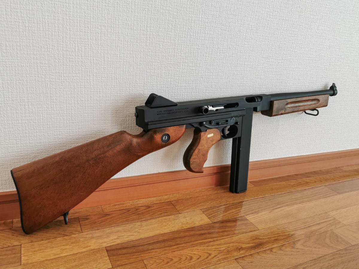 WE cybergun トンプソン サブマシンガン M1A1 ガスブローバック サイバーガン _画像8