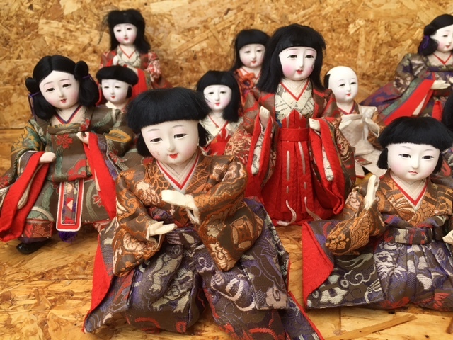 ＜送料込＞古い ひな祭りセット 雛人形　ひな人形　雛祭り　共箱　日本人形 着物 アンティーク　レトロ_画像2