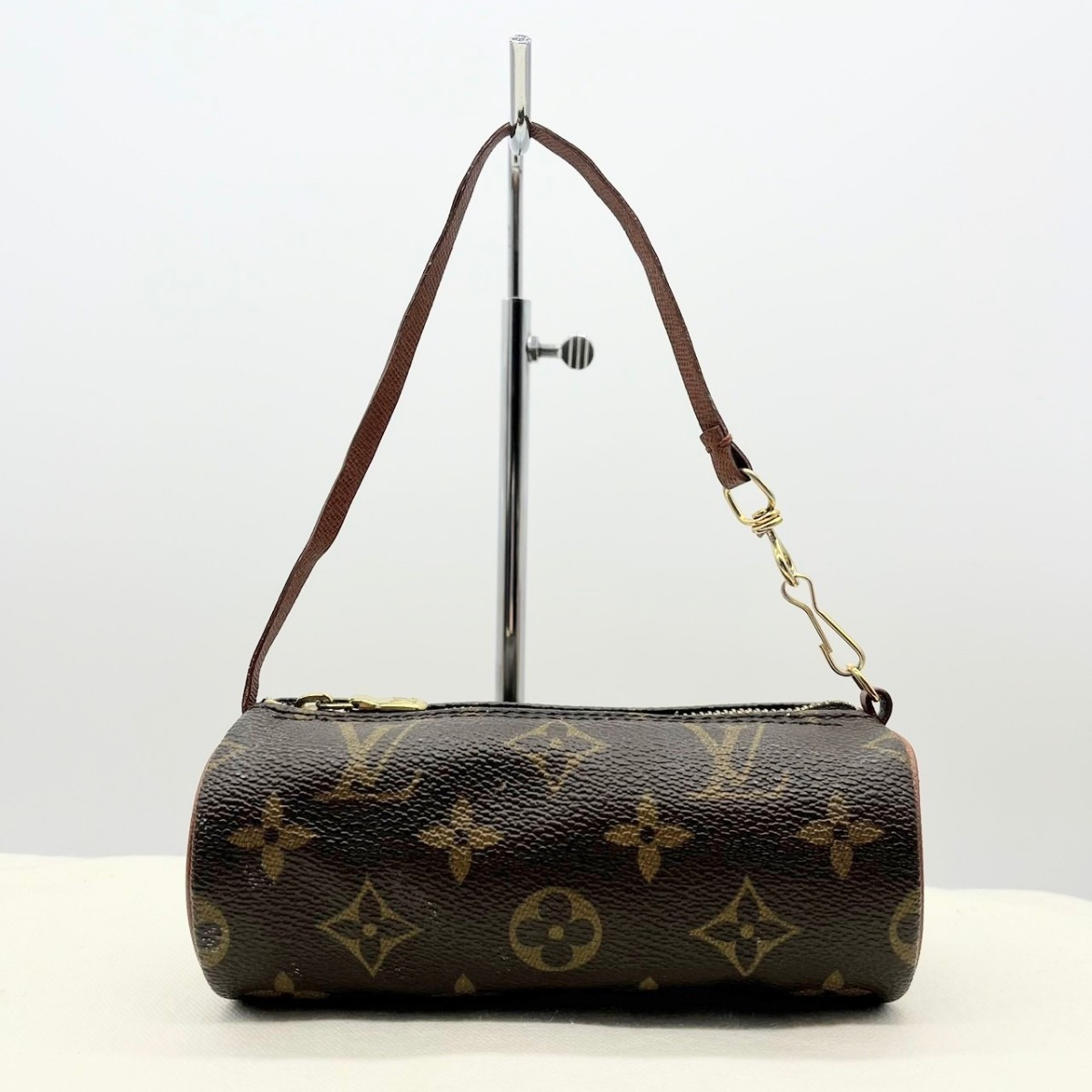 極美品 LOUIS VUITTON ルイヴィトン パピヨン ポシェット ミニポーチ バッグ モノグラム マイクロ 正規品 M51380 LV アクセサリーポーチ_画像2