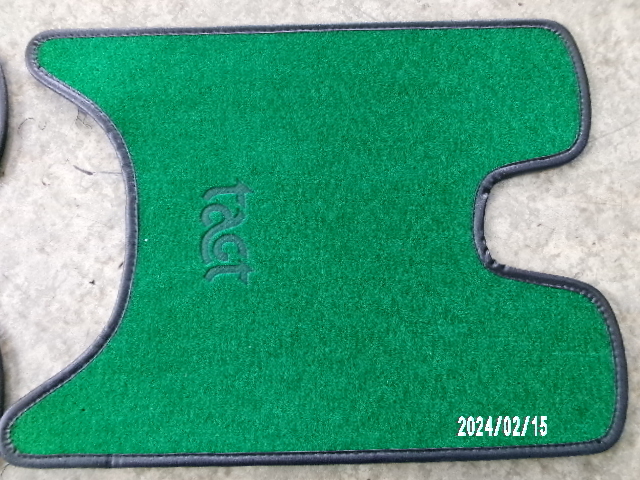 ホンダ　初期タクト　AB07　新品フロアマット緑色・ロゴ入り、青色・ロゴ入り、新品純正セルモーター31200-GE8-000_画像2