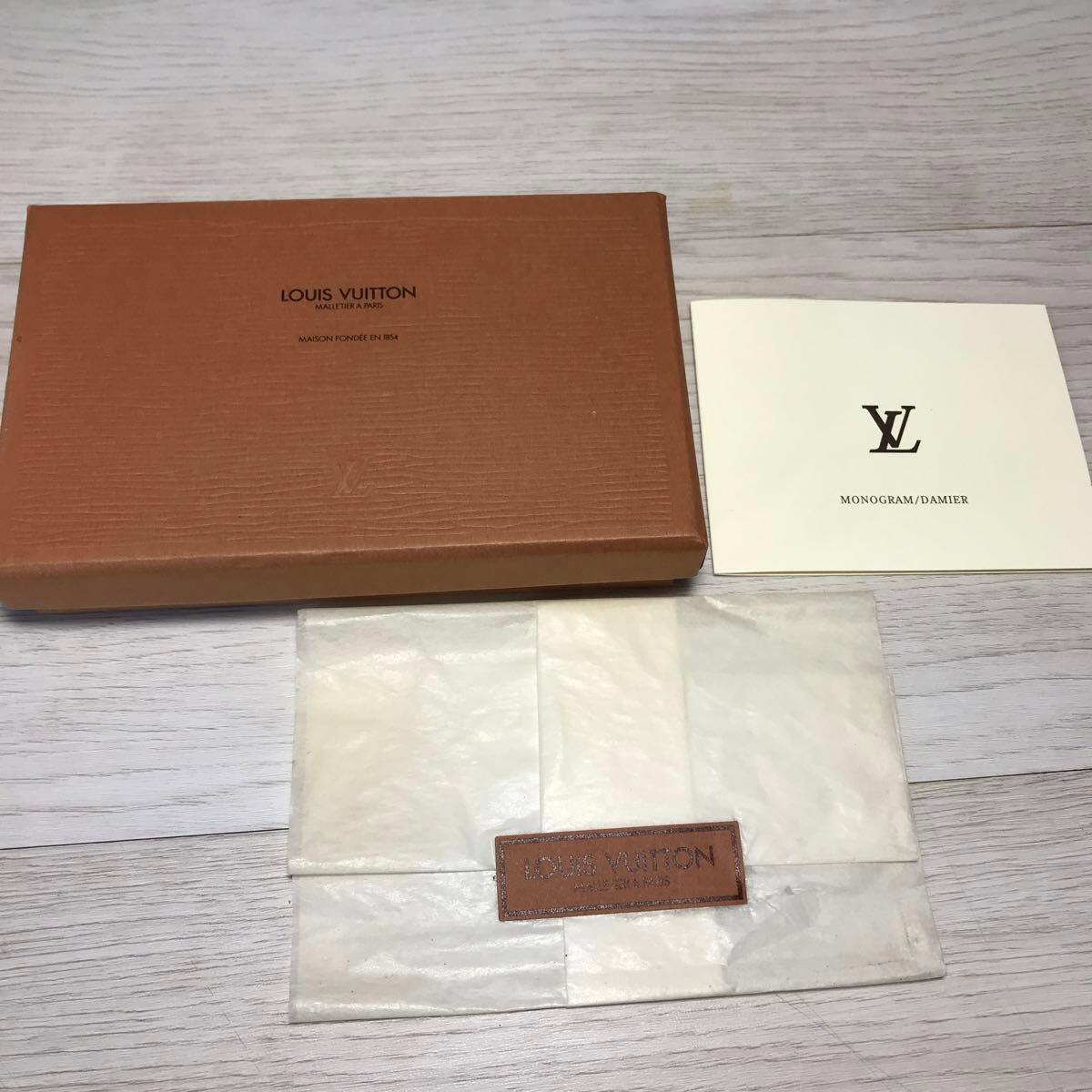 LOUIS VUITTON 空箱 ルイヴィトン