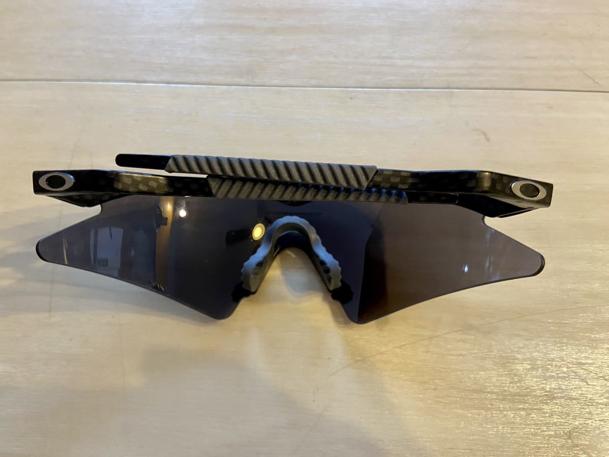 OAKLEY M FRAME MANBO 第2世代 純正SWEEPレンズ 非偏光 中古良品 OAKLEY M FRAME MANBO 第2世代 純正SWEEPレンズ 非偏光 中古良品