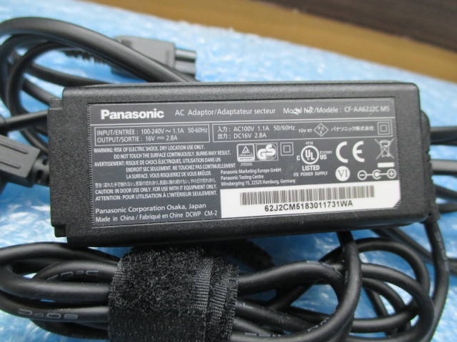 Panasonic original AC adaptor CF-AA62J2C M5 16V2.8A