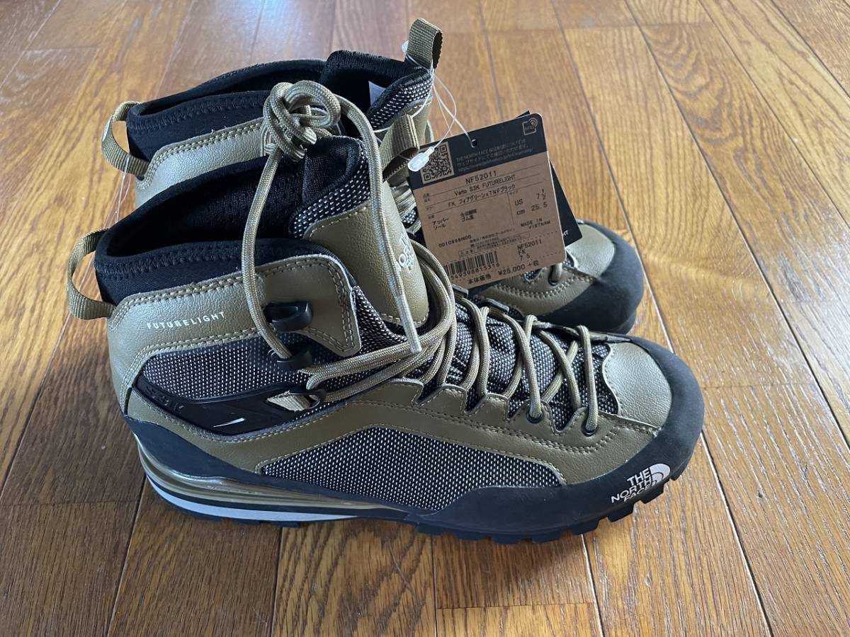 新品　送料込みTHE NORTH FACE　オールマイティ登山靴Verto S3K FUTURELIGHT NF52011　25.5㎝_画像1