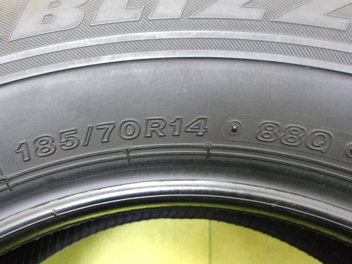 11733 中古 2本 185/70R14 88Q ブリヂストン ブリザック VRX 185 70 14 185-70-14 185/70/14_画像2