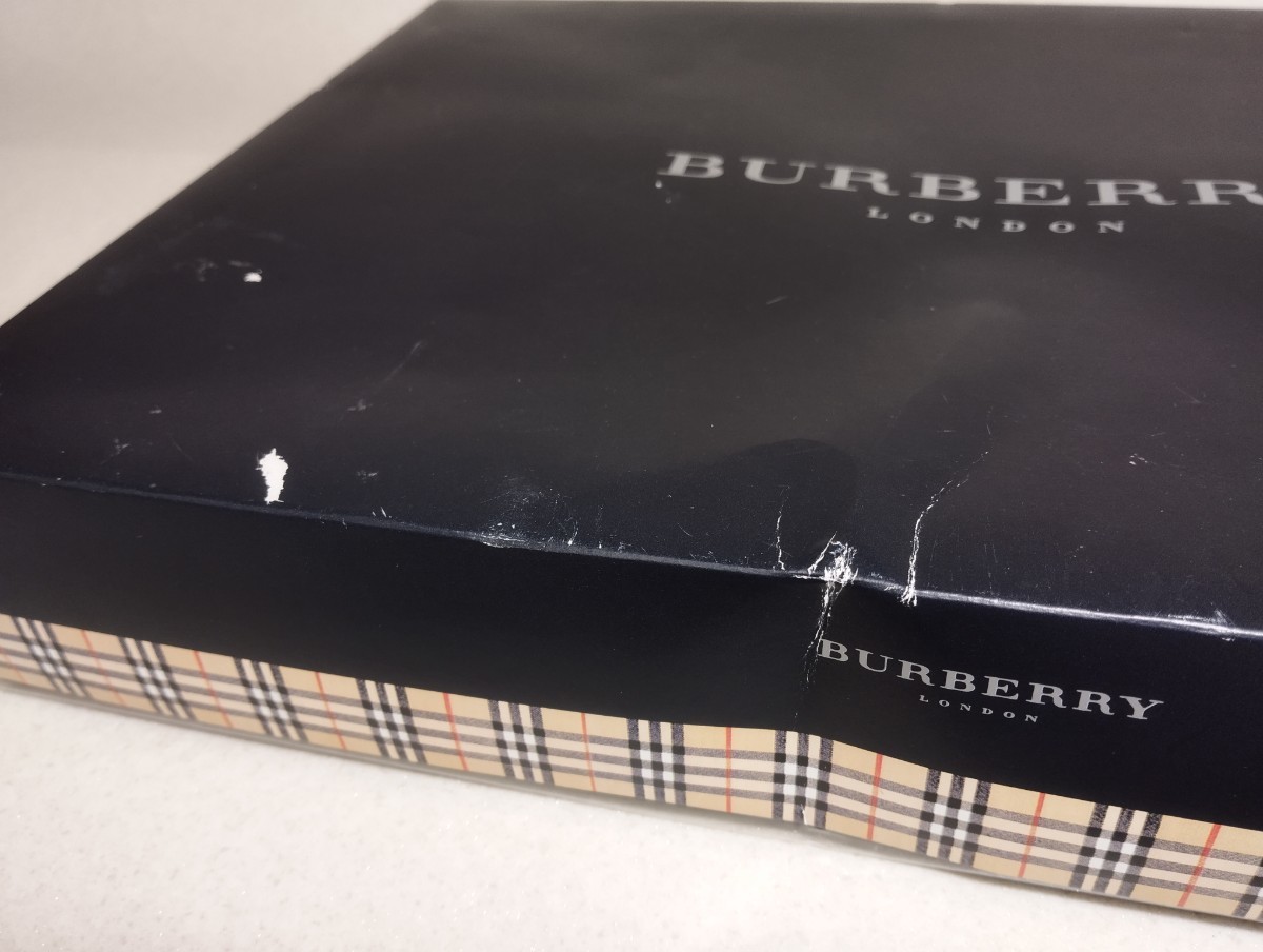 バーバリー　BURBERRY　バスタオル　綿　60×120cm　　生活雑貨　未使用　長期保管品　西川産業　チェック　民間整理品b_画像6