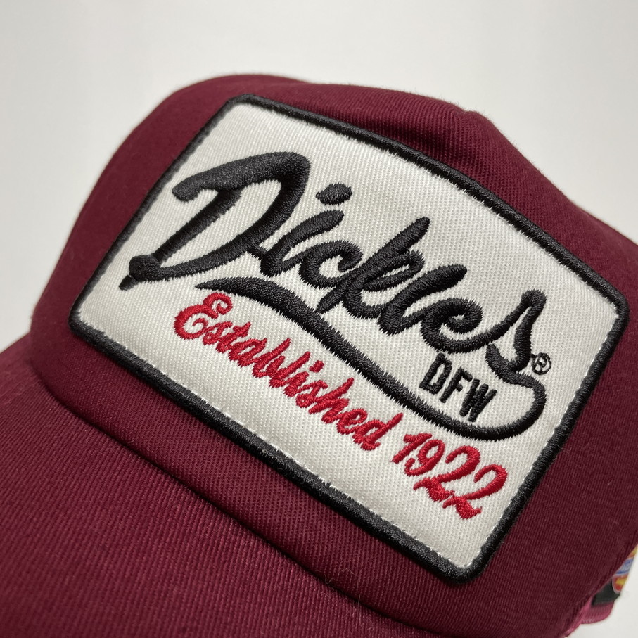 未使用品 Dickies ワイン メッシュキャップ メンズ レディース アウトドア タグ キャンプ カジュアル ダンス バイク ロゴ刺繍 ディッキーズ