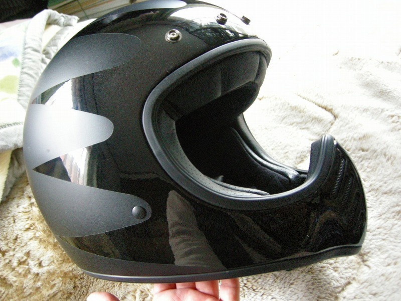 ハーレー純正 ヘルメット ＸＸＬ スティンガー 黒半マット BELL バイザー付き の画像3