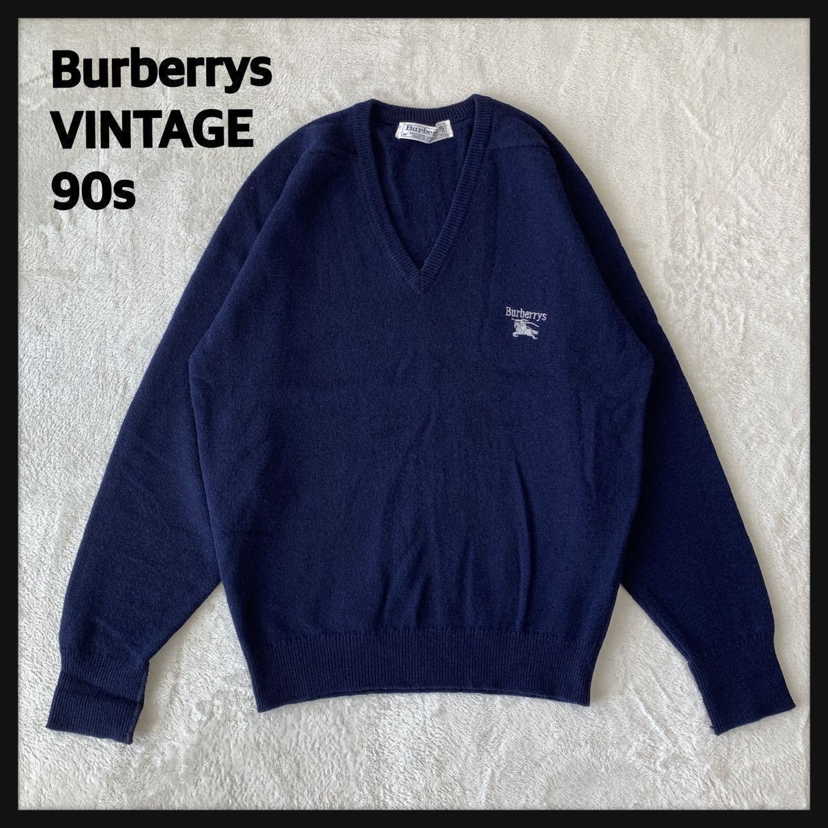 【希少】90s SCOTLAND製 Burberrys バーバリー Vネック セーター ニット ラムウール 刺繍ワンポイント_画像1