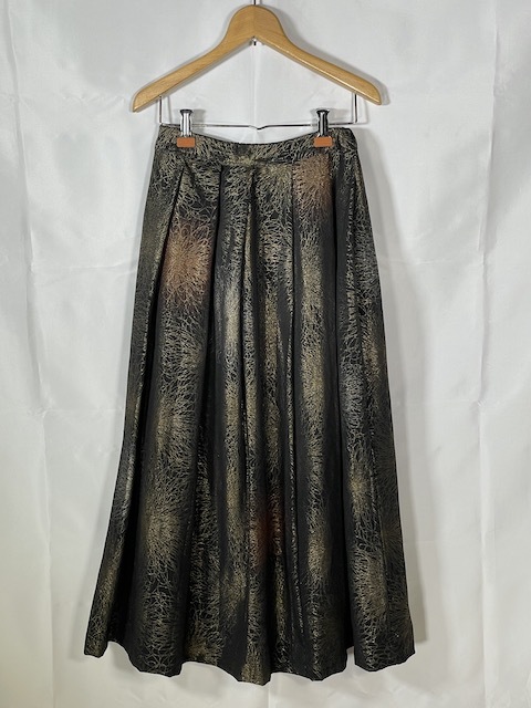 No.49 レディース 菊模様の スカート ハンドメイド 正絹 シルク 和柄 着物 リメイク hoihoikeikiの画像6
