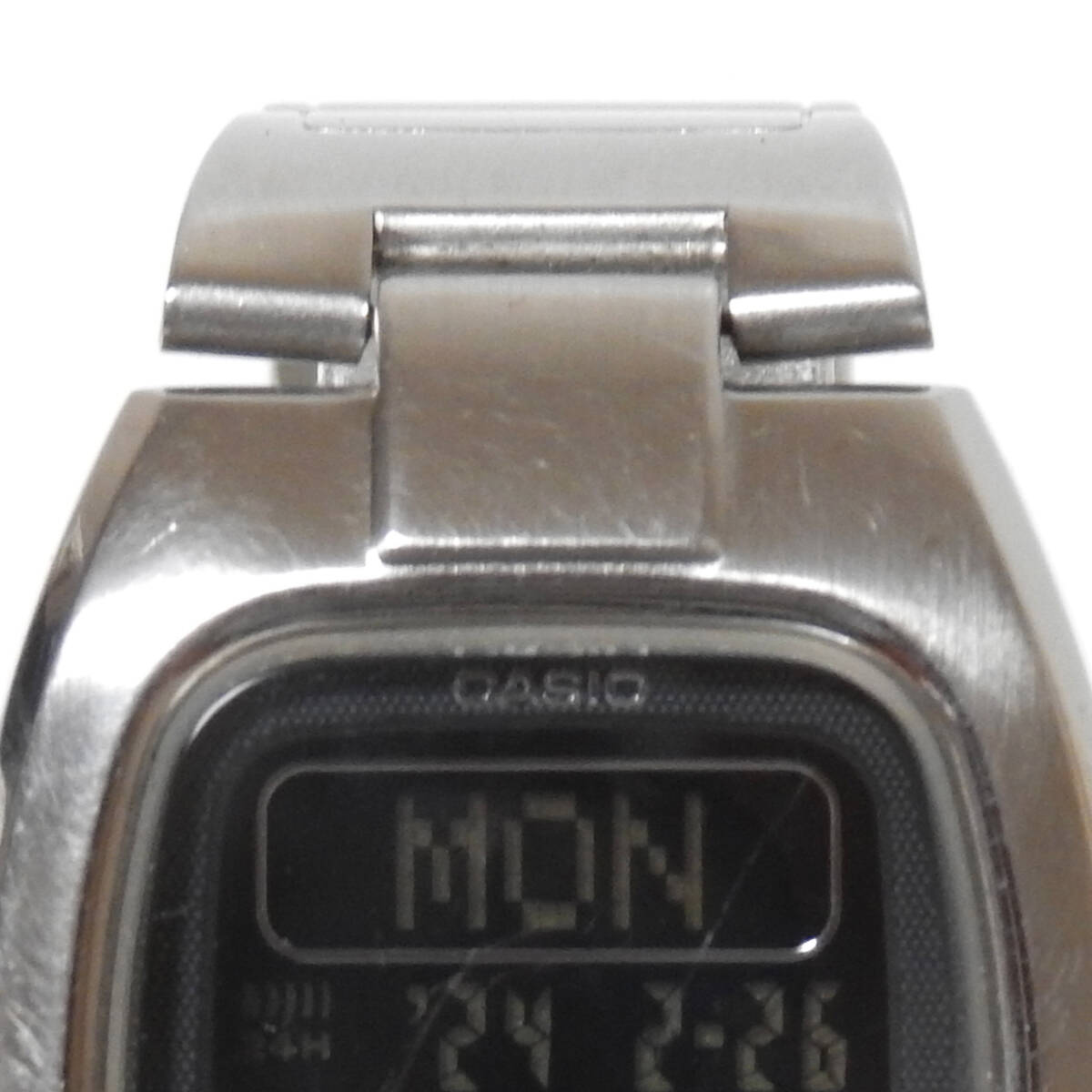 ■腕時計■CASIO DATA-BANK DB-101 カシオ データバンク テレメモ30件（電話番号登録機能） ELバックライト オートライト機能■